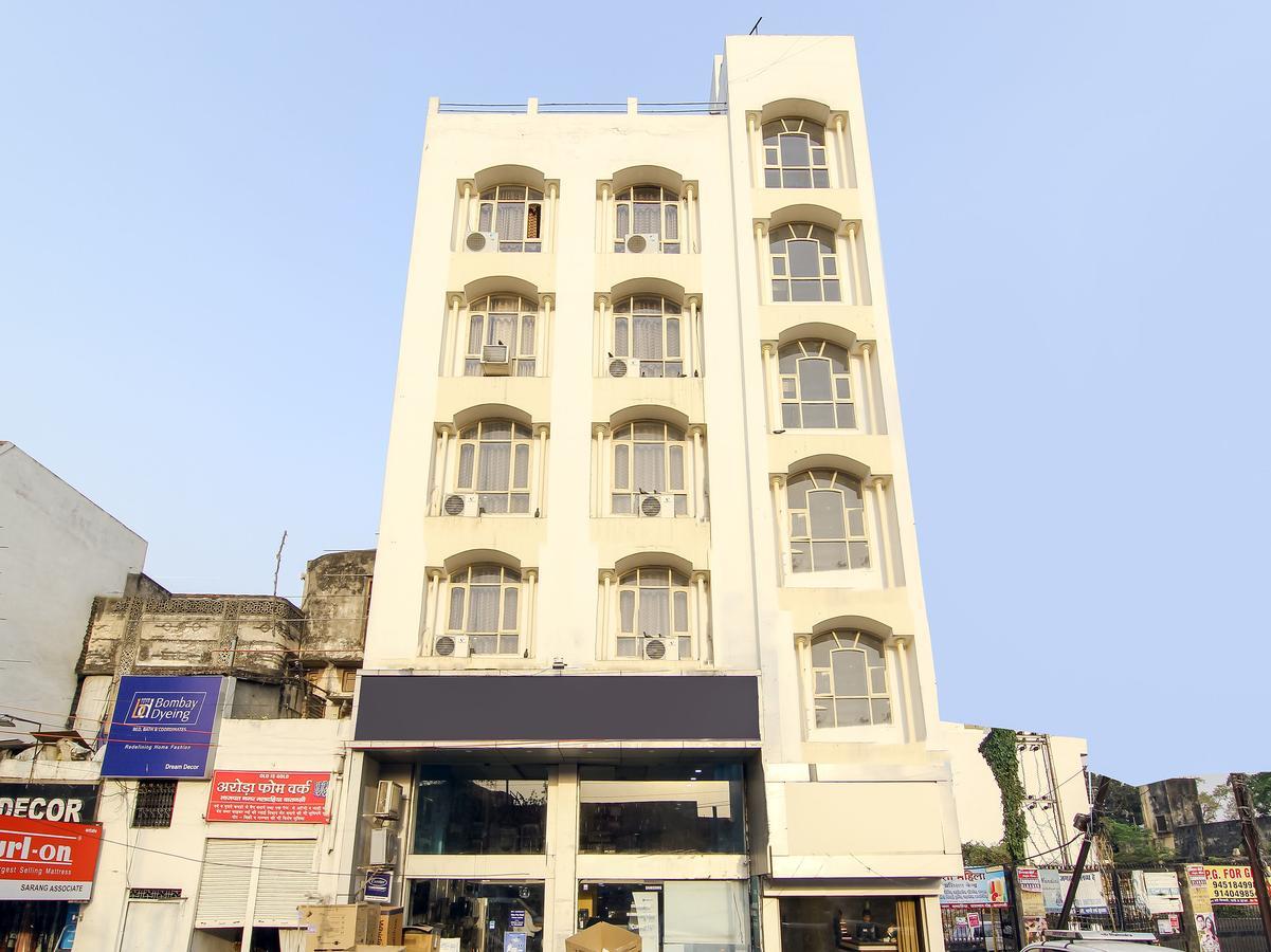 Oyo 14345 Hotel Panchsheel Benares Buitenkant foto