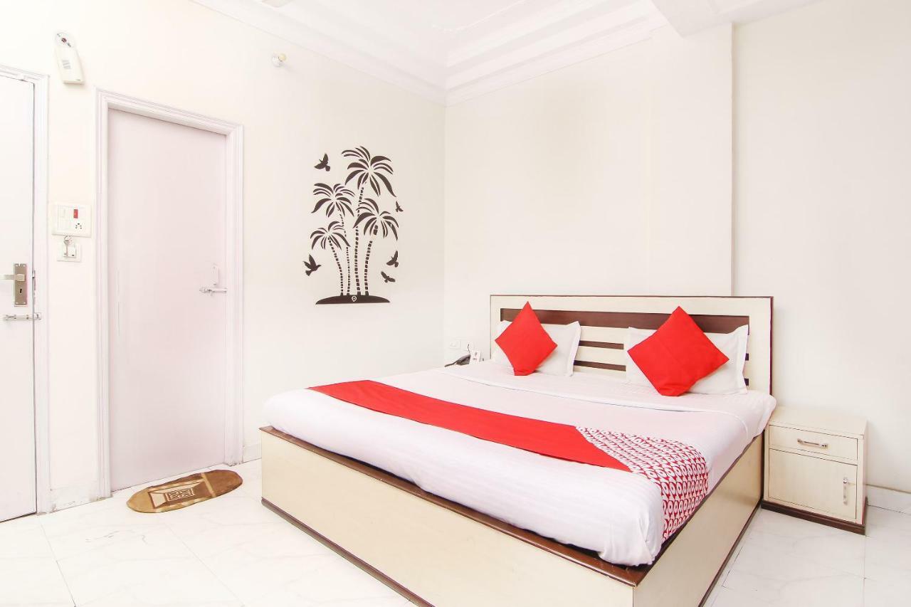 Oyo 14345 Hotel Panchsheel Benares Buitenkant foto